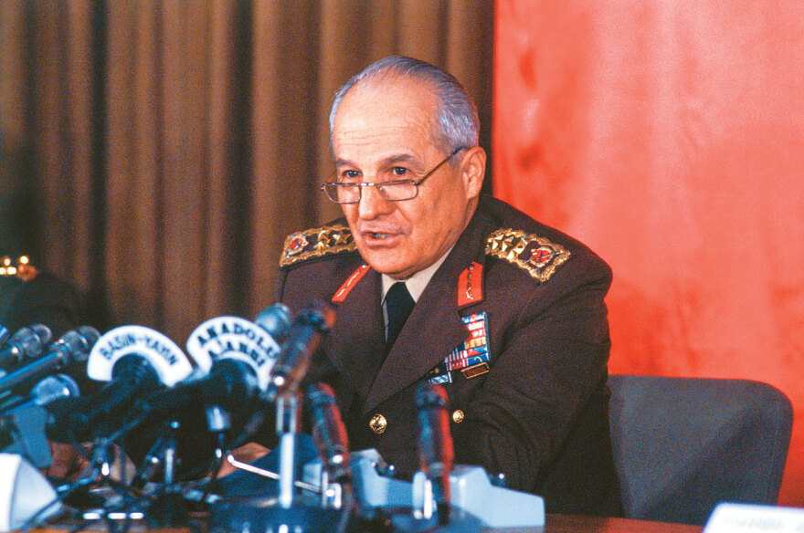 Πίρι Ρέις: Παλιό και μικρό, αλλά φέρνει «φουρτούνες» από το 1987 - Η νέα Navtex της Τουρκίας για έρευνες στο Αιγαίο