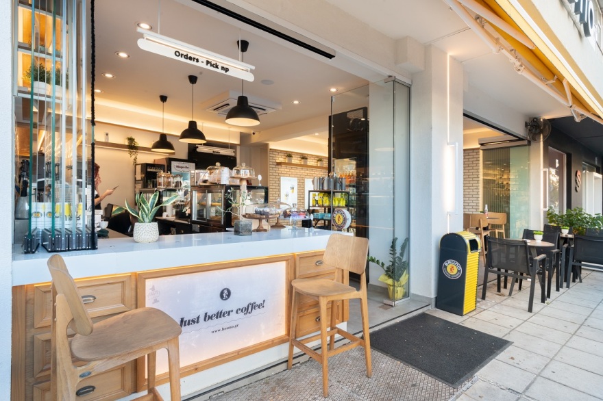 Bruno Coffee Stores: Η ελληνική αλυσίδα που άλλαξε τα δεδομένα στον καφέ