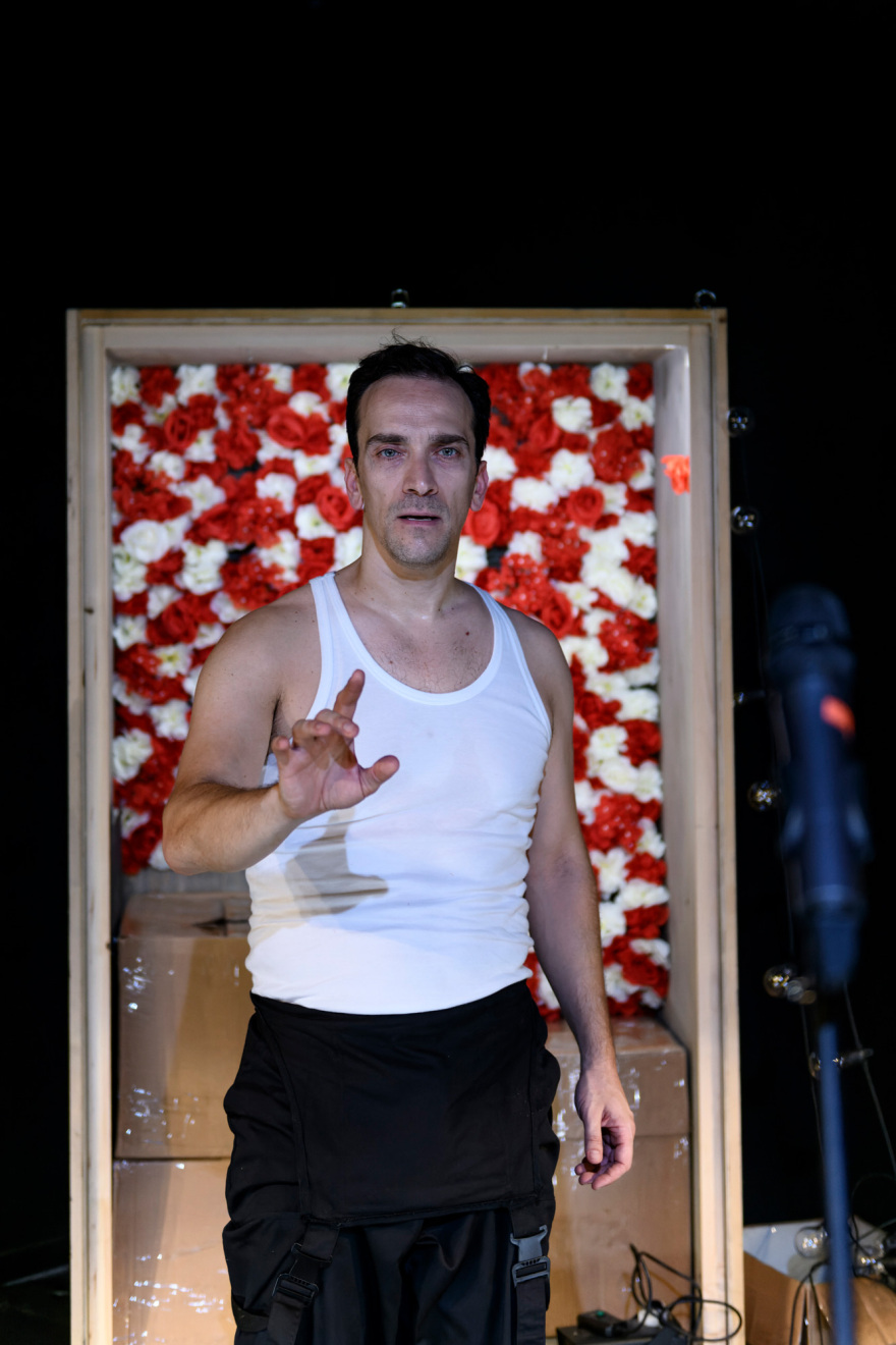 Οι Στρακαστρούκες για 3η χρονιά στο Θέατρο Μικρό Γκλόρια