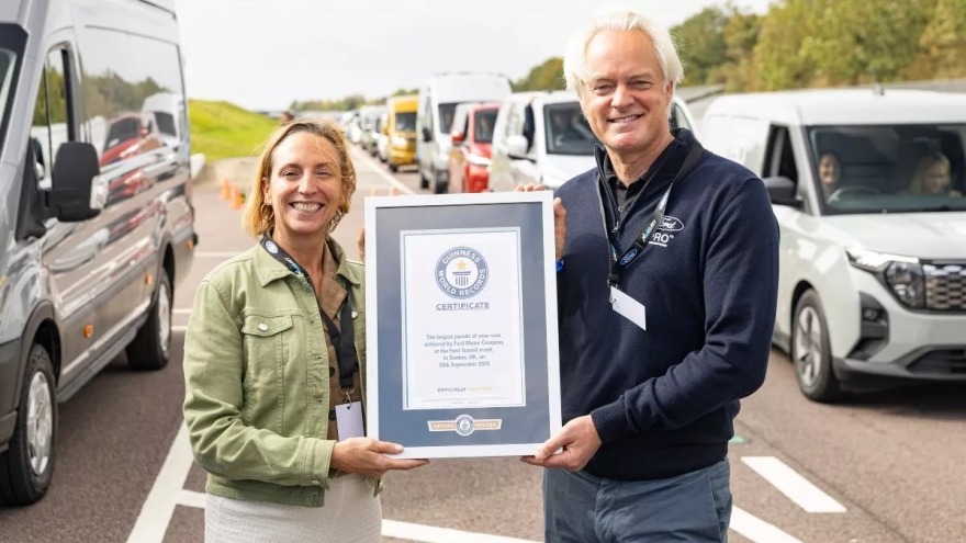 Το Ford Transit στα ρεκόρ Guinness