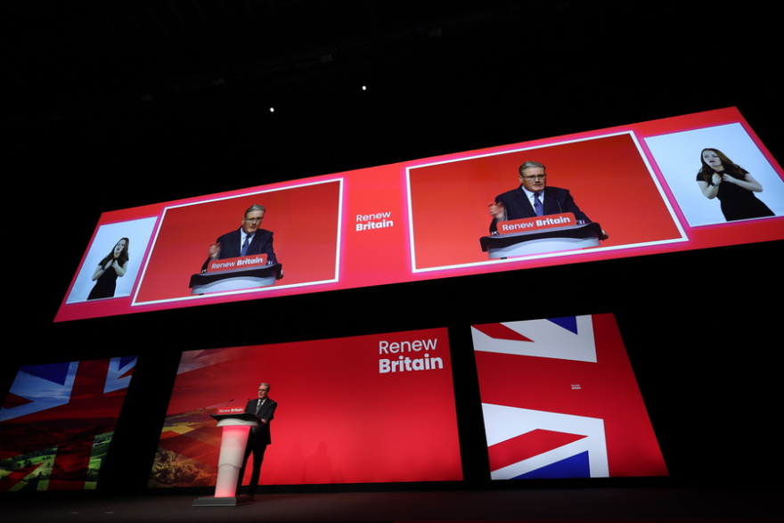 Επίθεση Στάρμερ στην ακροδεξιά: Κάλεσε τους ψηφοφόρους να απορρίψουν τον «δρόμο της παρακμής»