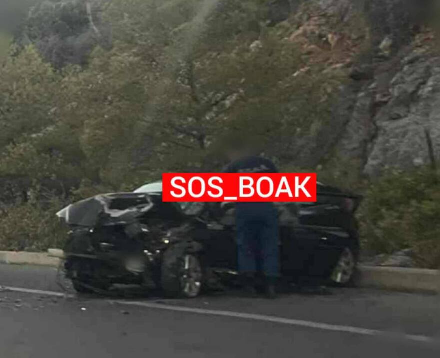 Τρεις τραυματίες σε τροχαίο ατύχημα στον ΒΟΑΚ