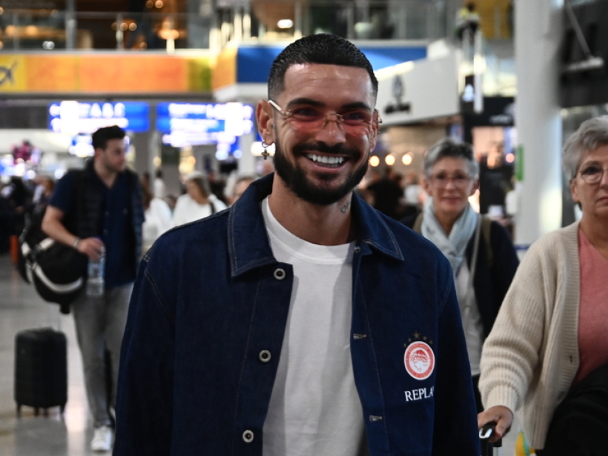 Ολυμπιακός: Αναχώρησε για Λονδίνο ενόψει του ματς με την Άρσεναλ στο Champions League