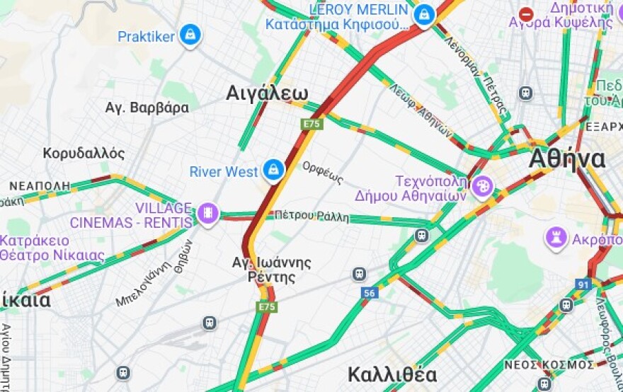 Κηφισός: Τροχαίο στο ύψος του Ρέντη-Στα "κόκκινα" η κίνηση 2 Στο «κόκκινο» η κάθοδος του Κηφισού μετά από τροχαίο στο ύψος του Ρέντη