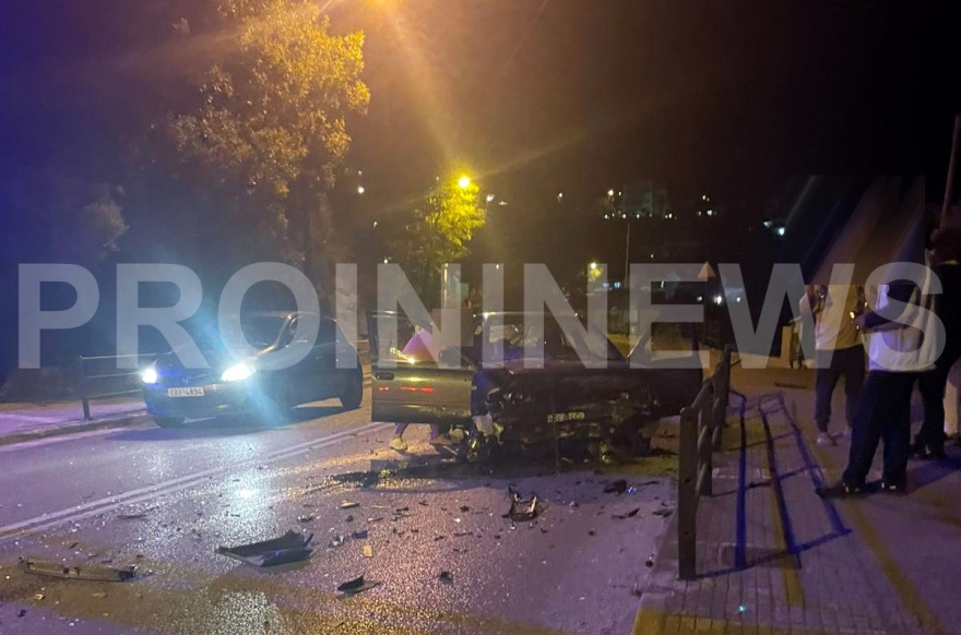 Τροχαίο με τέσσερις τραυματίες στην Καβάλα, μεταξύ τους και ένα παιδί - Δείτε φωτογραφίες
