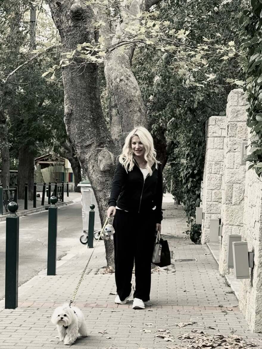 Η Ελένη Μενεγάκη ευχήθηκε καλό μήνα στους διαδικτυακούς της φίλους