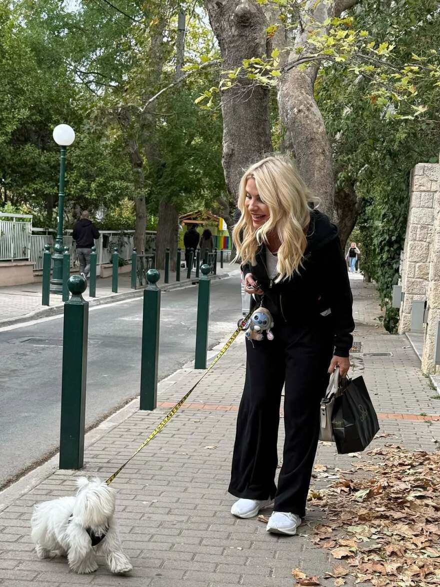 Η Ελένη Μενεγάκη ευχήθηκε καλό μήνα στους διαδικτυακούς της φίλους