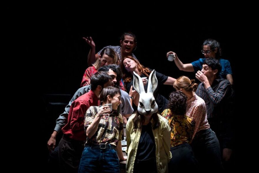 Εθνικό Θέατρο: Οι πρώτες φετινές παραστάσεις, οι μεγάλες συμπαραγωγές, οι ζωντανές μεταδόσεις στην περιφέρεια και τα φθηνά εισιτήρια