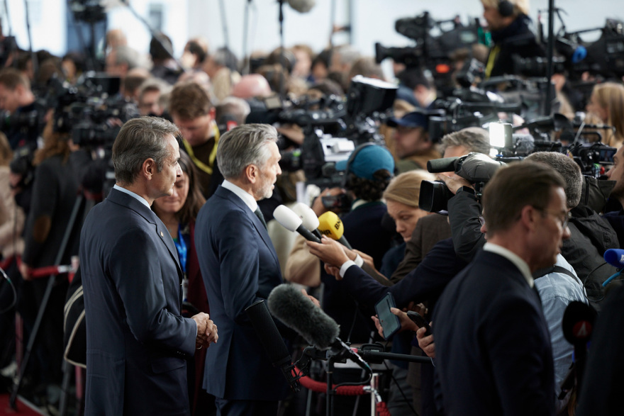 Mitsotakis from Copenhagen: It is time for Europe to activate resources for defense 