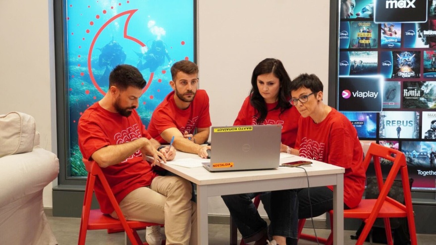 Τα κορίτσια δημιουργούν τον ψηφιακό κόσμο του αύριο