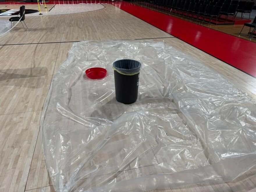 Πλημμύρισε και πάλι το Στάδιο Ειρήνης και Φιλίας - Δείτε φωτογραφίες