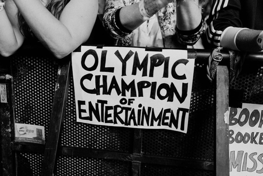 Ο Ρόμπι Γουίλιαμς δημοσίευσε φωτογραφίες από τη συναυλία του στο Καλλιμάρμαρο