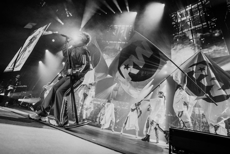 Ο Ρόμπι Γουίλιαμς δημοσίευσε φωτογραφίες από τη συναυλία του στο Καλλιμάρμαρο