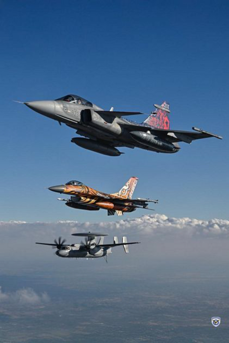 Eλληνικά F-16 της 335 Μοίρας στην άσκηση «NATO Tiger Meet 2025» - Δείτε φωτογραφίες
