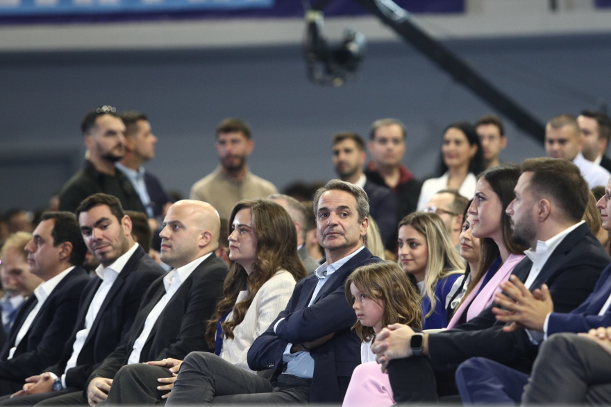 Μητσοτάκης: Μόνο η ΝΔ εγγυάται ότι θα πάμε μπροστά - Η χώρα δεν αντιμετωπίζεται πλέον ως μαύρο πρόβατο