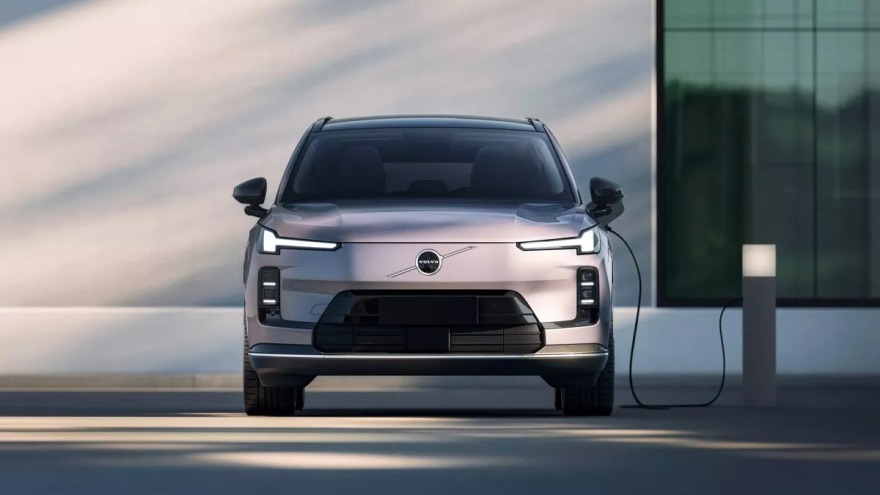 Ανάρπαστα τα plug-in υβριδικά της Volvo
