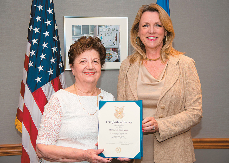 Μαρία Μπαντούβερις, η Ελληνίδα-θρύλος που υπηρέτησε 81 χρόνια στην Πολεμική Αεροπορία των ΗΠΑ