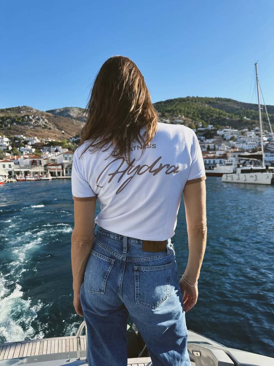 Βίκυ Καγιά: Φθινοπωρινή απόδραση στην Ύδρα - «Ευδαιμονία» έγραψε