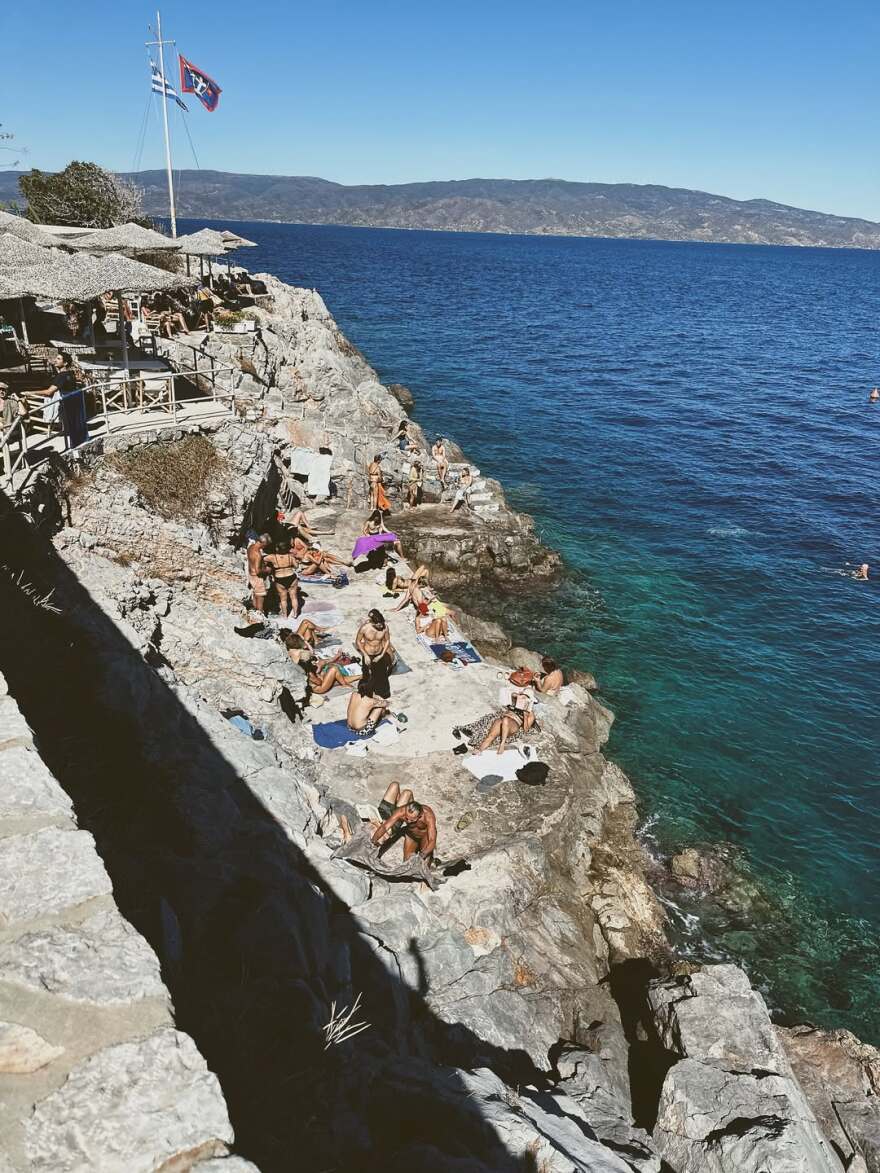 Βίκυ Καγιά: Φθινοπωρινή απόδραση στην Ύδρα - «Ευδαιμονία» έγραψε