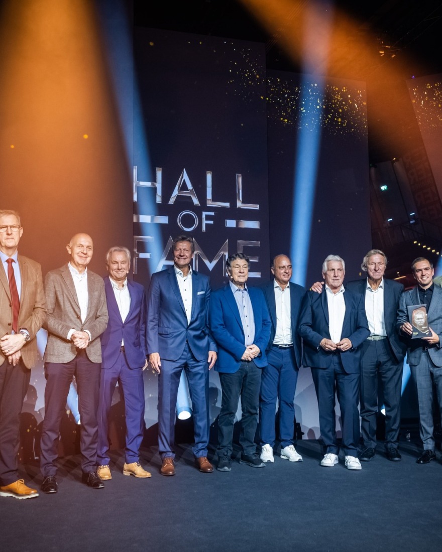 Ο Ότο Ρεχάγκελ στο Hall of Fame του γερμανικού ποδοσφαίρου