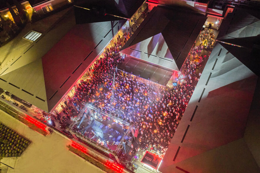 Το Regency Casino Thessaloniki παρουσιάζει την πρώτη Gaming Piazza στην Ευρώπη σε συνεργασία με παγκόσμιους γίγαντες των Slots!
