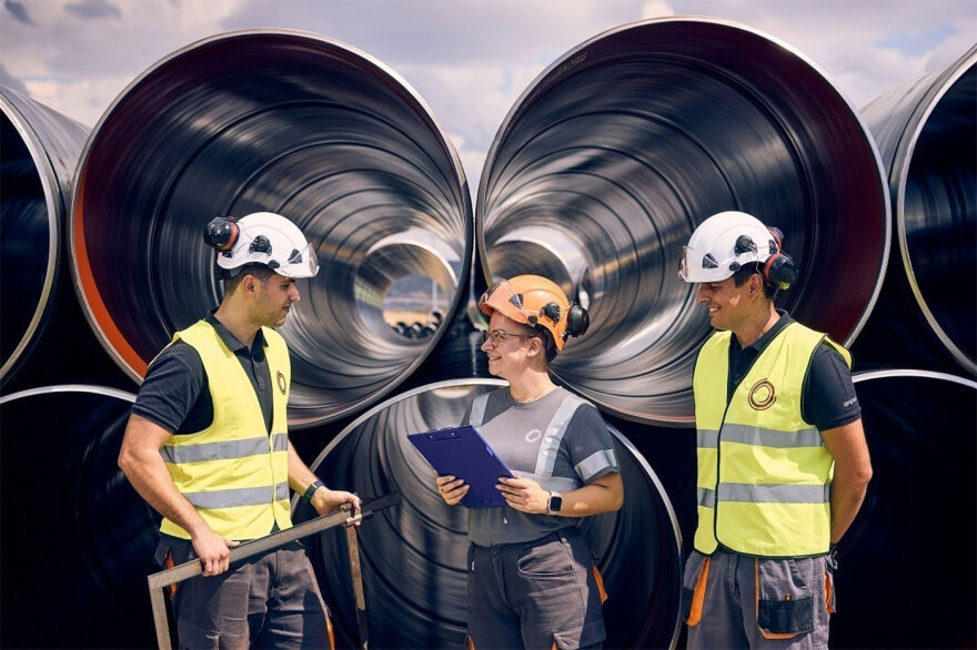 Cenergy Holdings: Δύναμή της οι άνθρωποί της