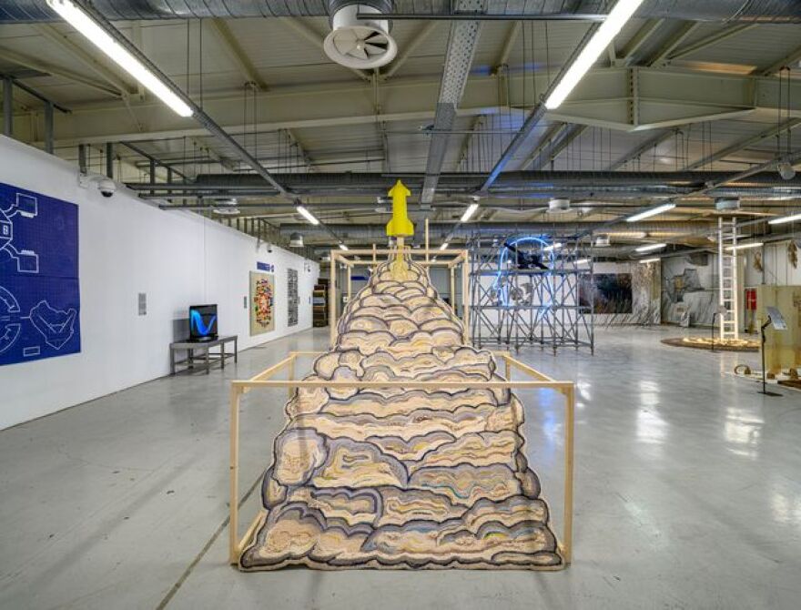 Αεροδρόμιο Ελ. Βενιζέλος: Φιλοξενεί μια μεγάλη έκθεση σύγχρονης τέχνης - Δείτε φωτογραφίες