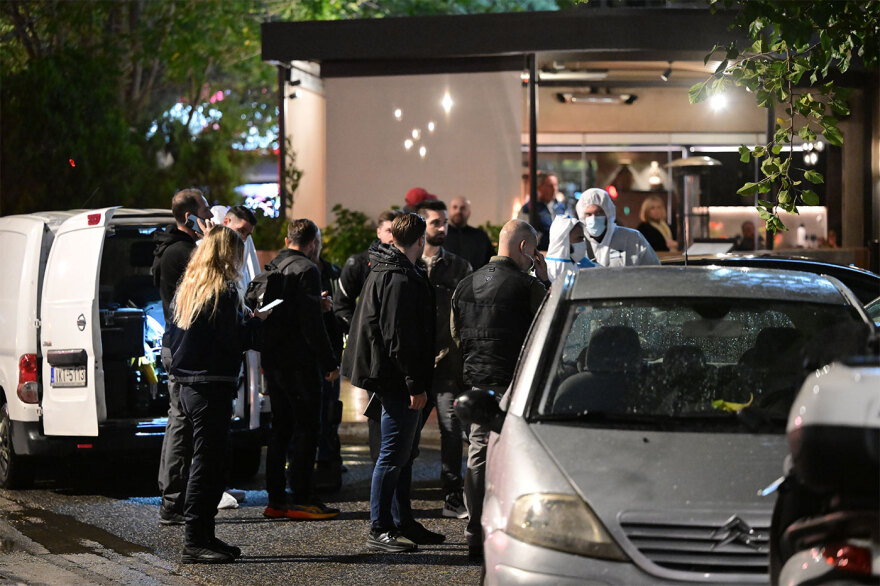 Εντοπίστηκε εκρηκτική ύλη υψηλής ισχύος στην ντισκοτέκ Jacky.O στη Μιχαλακοπούλου - Δείτε βίντεο και φωτογραφίες
