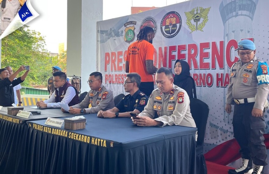 Αμερικανός μπασκετμπολίστας στην Ινδονησία κινδυνεύει με θανατική ποινή για καραμέλες κάνναβης