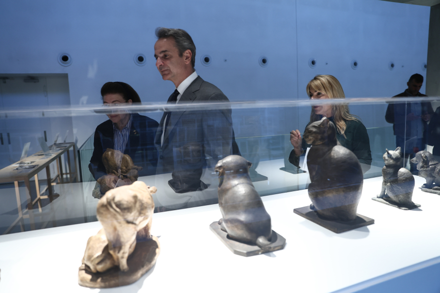 Kyriakou and Marevas Mitsotakis Visit to the National Museum of Contemporary Art - Photos