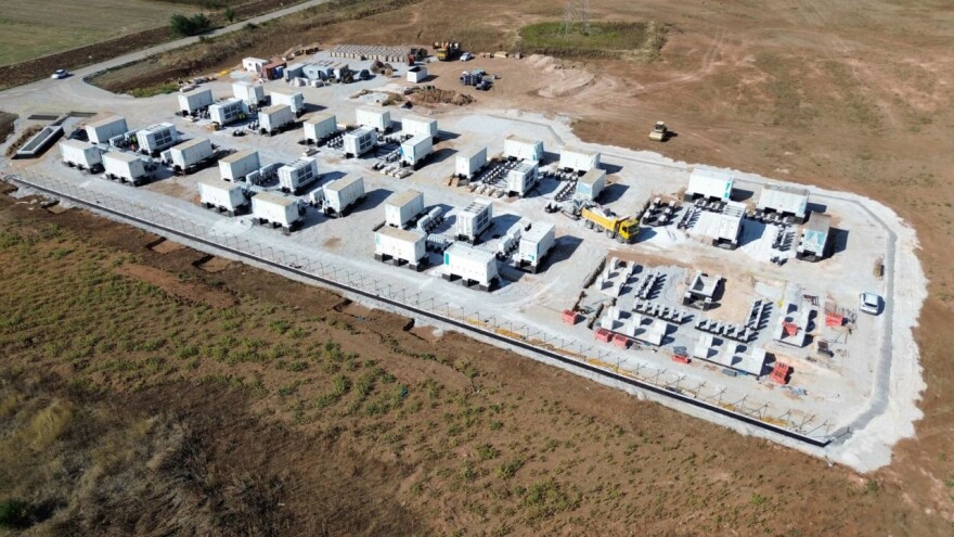 ΔΕΗ: Στο 90% η κατασκευή των φωτοβολταϊκών ισχύος 2,13GW στη Δυτική Μακεδονία