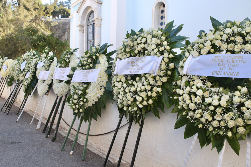 Συγκίνηση στο τελευταίο αντίο στη Μαρίσσα Λεμού στο Α’ Νεκροταφείο Αθηνών