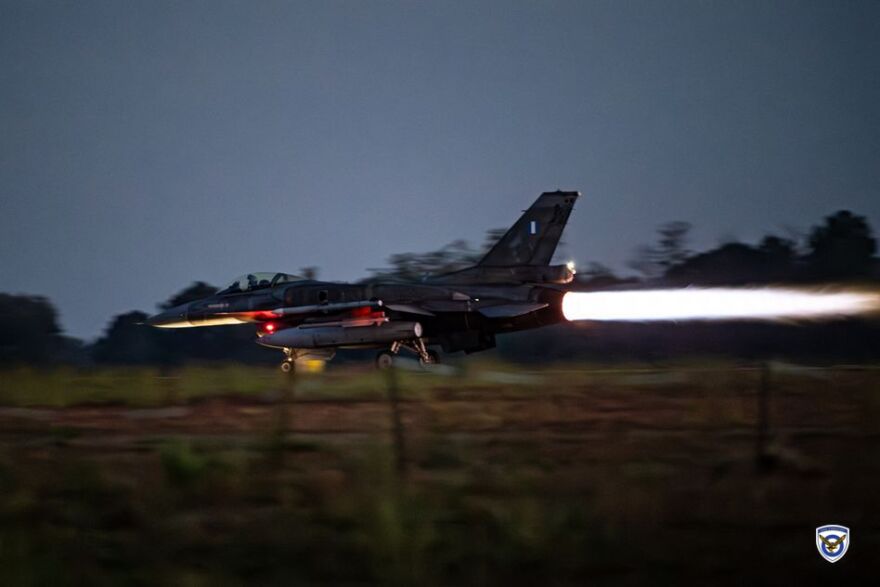 Δείτε φωτογραφίες: F-16 Viper της Πολεμικής Αεροπορίας στην άσκηση «Volfa 2025»