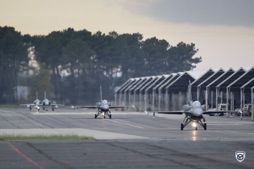Δείτε φωτογραφίες: F-16 Viper της Πολεμικής Αεροπορίας στην άσκηση «Volfa 2025»