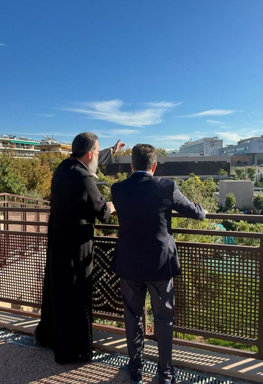 Επίσκεψη Χρυσοχοΐδη στο «Ιωνικό Κέντρο» της Ιεράς Μονής Νέας Ιωνίας