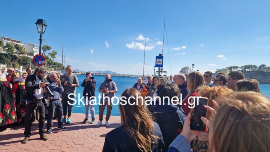 Ο πρίγκιπας Αλβέρτος του Μονακό στην Αλόννησο - Δείτε βίντεο και φωτογραφίες