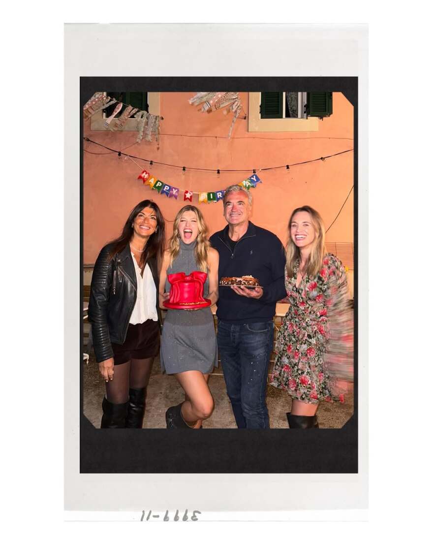 Κλέλια Ανδριολάτου: Το ζεϊμπέκικο για τα γενέθλιά της και ο χορός αλά Παπαρίζου - Δείτε βίντεο