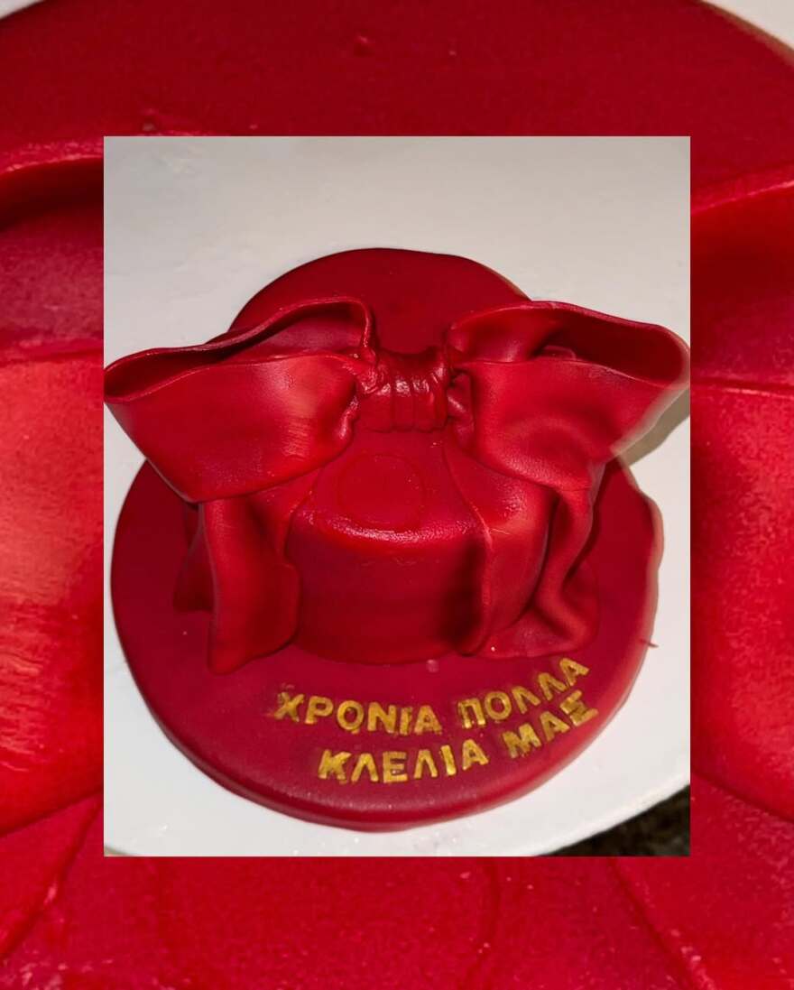 Κλέλια Ανδριολάτου: Το ζεϊμπέκικο για τα γενέθλιά της και ο χορός αλά Παπαρίζου - Δείτε βίντεο