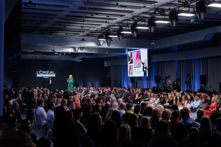 Η L'Oreal Professionnel παρουσίασε το πιο φαντασμαγορικό event της χρονιάς για το επαναλανσάρισμα της εμβληματικής βαφής Majirel