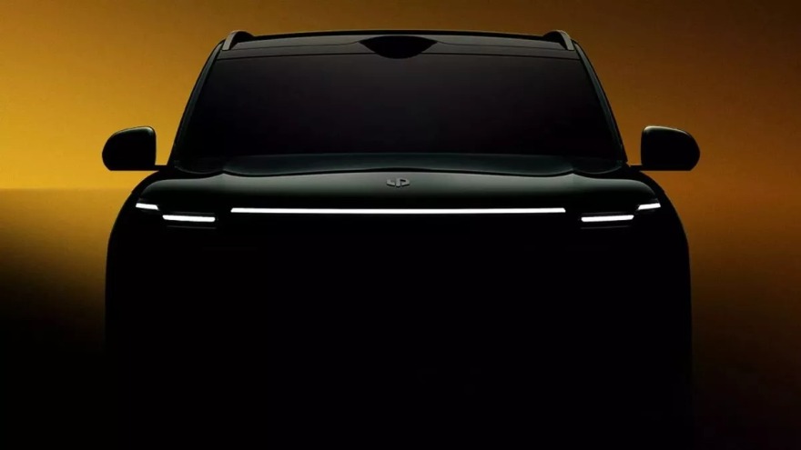 Αυτή είναι η ναυαρχίδα της Leapmotor