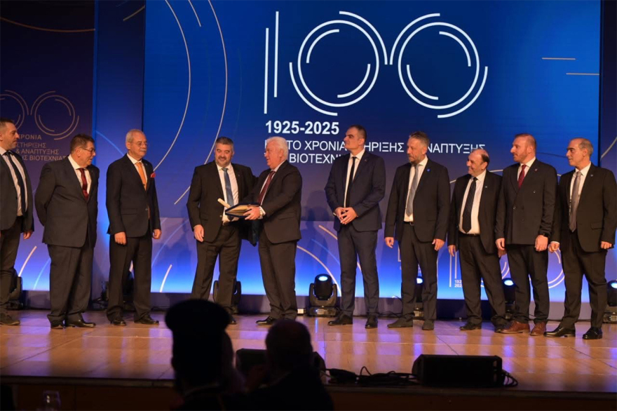 Τα βραβεία του Βιοτεχνικού Επιμελητηρίου Αθηνών - Δείτε ποιοι κέρδισαν