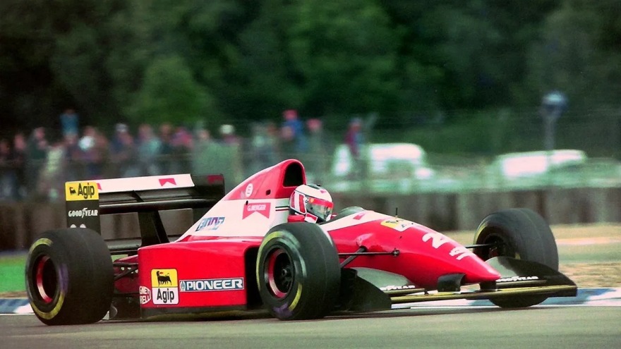 251015153852_ferrari-f92a-1