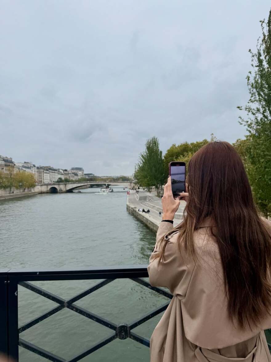 Ηλιάνα Παπαγεωργίου: Το φωτογραφικό άλμπουμ από το ταξίδι της στο Παρίσι
