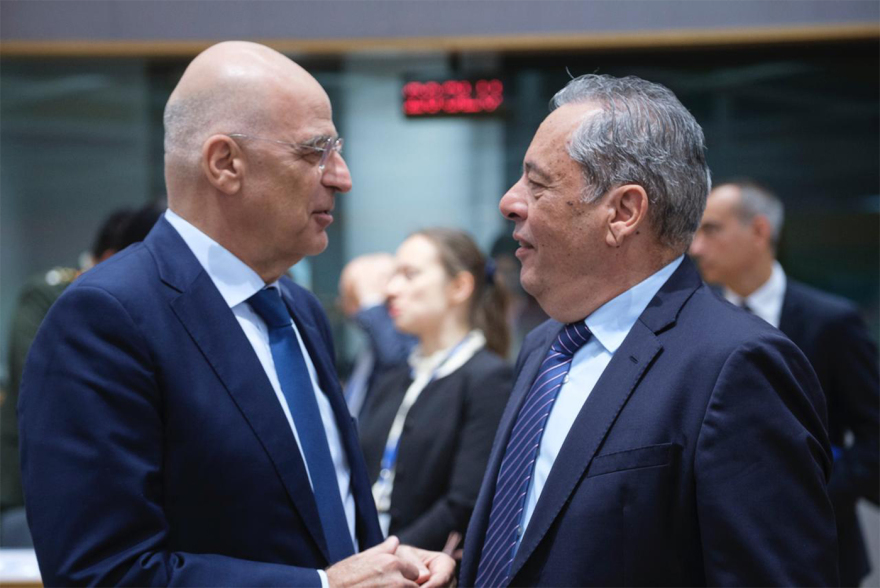 Κύπριος υπουργός Άμυνας στο protothema: Η ΕΕ να δώσει εγγυήσεις για την ηλεκτρική διασύνδεση Κύπρου - Κρήτης