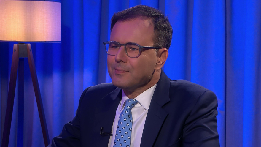 Πατέλης στο protothema: Μας είχαν ξεγραμμένους, τώρα είμαστε παράδειγμα - Ο Τσίπρας, το Νταβός και η Μέρκελ για το κατοχικό δάνειο