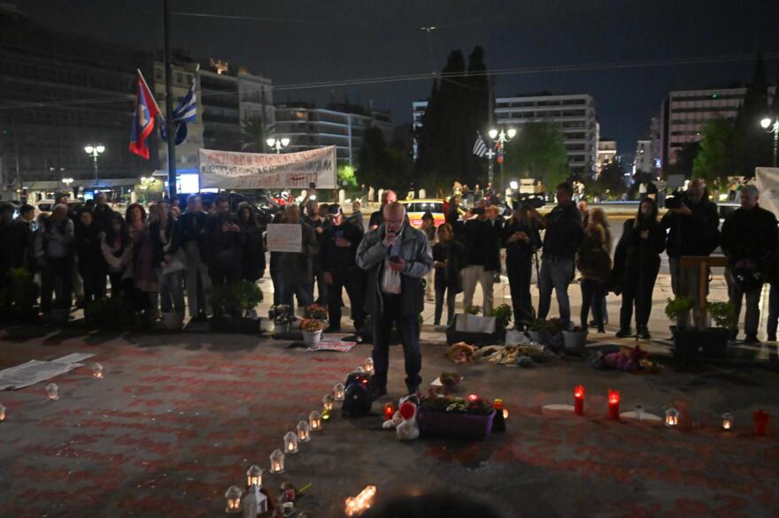 sugkentrosi-suntagma-tempi__4_