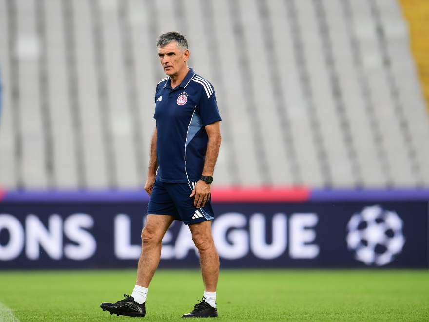 Ολυμπιακός: Η τελευταία προπόνηση στο Μονζουίκ πριν από τη μάχη με την Μπαρτσελόνα - Βίντεο, φωτογραφίες 