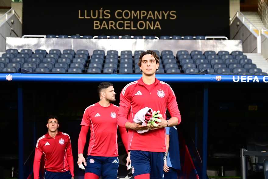 Ολυμπιακός: Η τελευταία προπόνηση στο Μονζουίκ πριν από τη μάχη με την Μπαρτσελόνα - Βίντεο, φωτογραφίες 