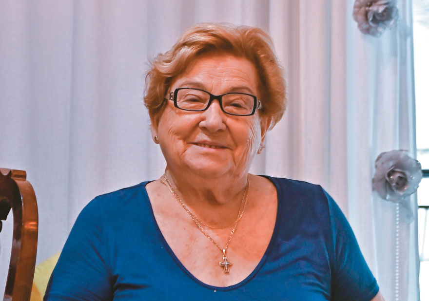 Σύνταξη: Το όνειρο του Έλληνα για ελευθερία, το στήριγμα οικογενειών - Ο «Γολγοθάς» των ενσήμων και η νέα ζωή στην τρίτη ηλικία
