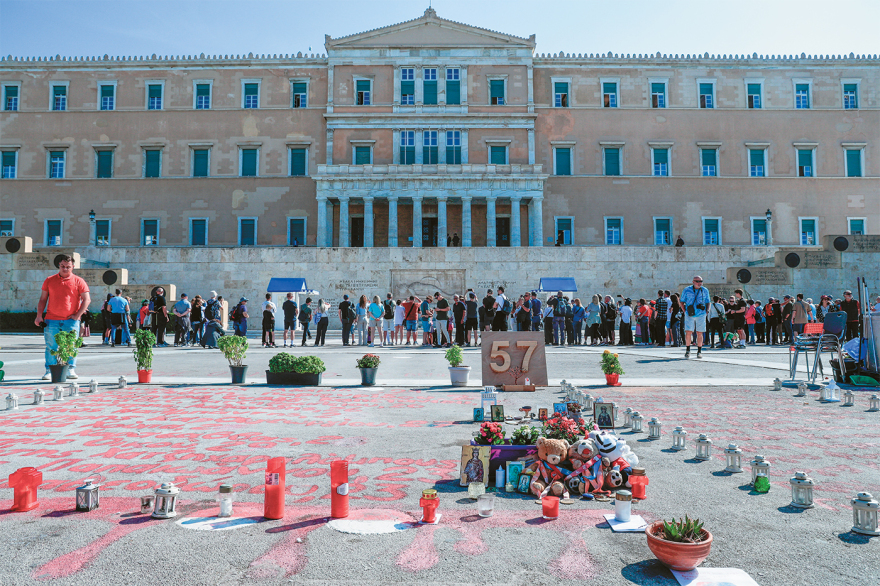 Το σχέδιο νόμου για τον Άγνωστο Στρατιώτη: Πλήρης προστασία στο μνημείο μετά τη ρύθμιση Το σχέδιο νόμου για τον Άγνωστο Στρατιώτη: Πλήρης προστασία στο μνημείο μετά τη ρύθμιση